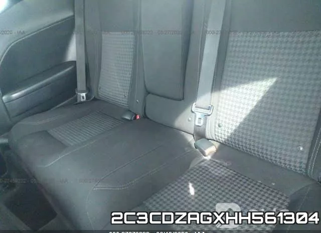 2C3CDZAGXHH561304_8.webp