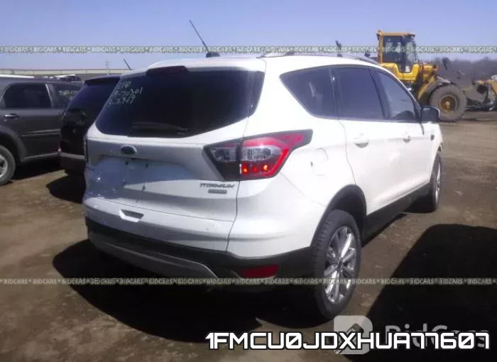 1FMCU0JDXHUA77607_4.webp