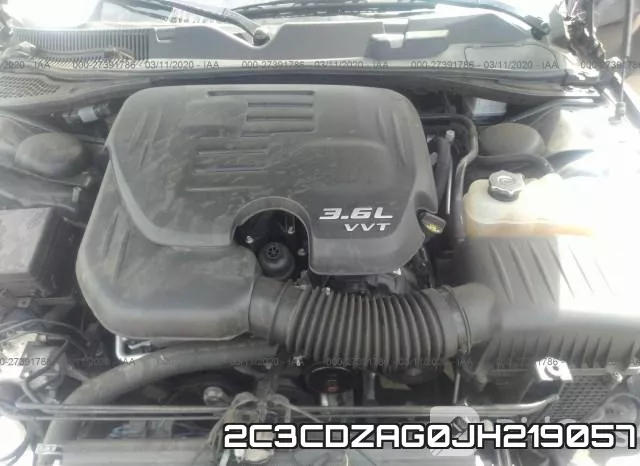 2C3CDZAG0JH219057_10.webp