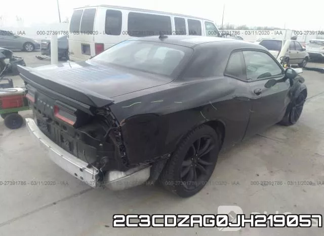 2C3CDZAG0JH219057_4.webp