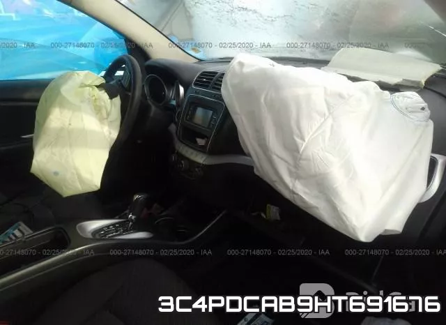 3C4PDCAB9HT691676_5.webp