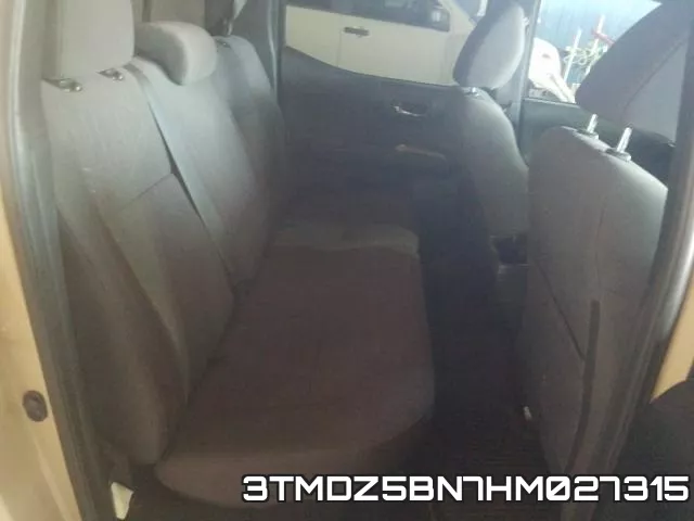 3TMDZ5BN7HM027315_6.webp