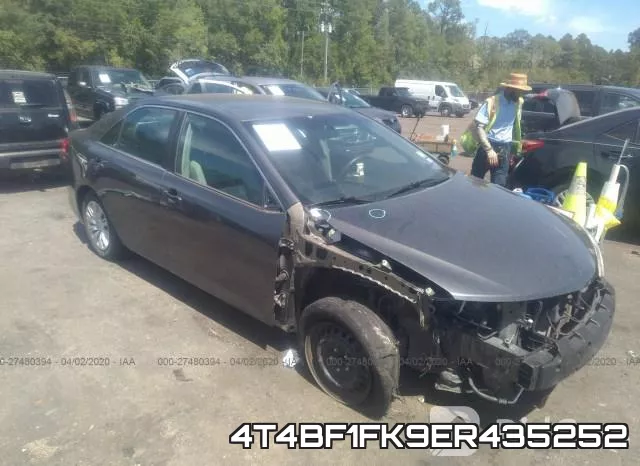 4T4BF1FK9ER435252
