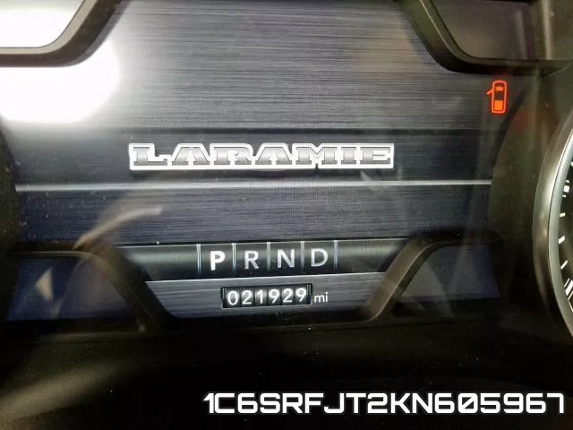 1C6SRFJT2KN605967_8.webp