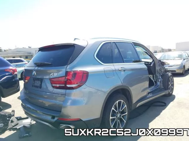 5UXKR2C52J0X09997_4.webp