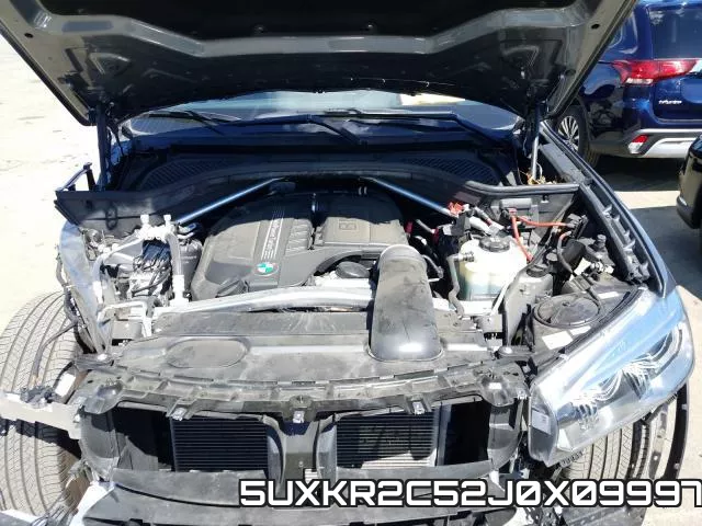 5UXKR2C52J0X09997