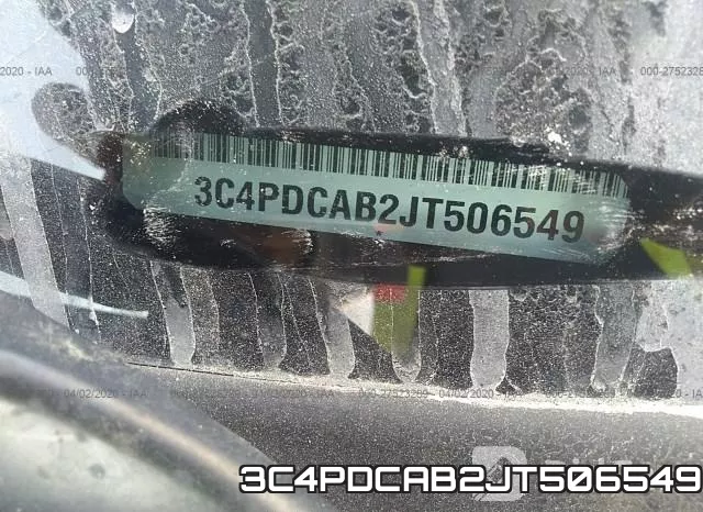 3C4PDCAB2JT506549_9.webp