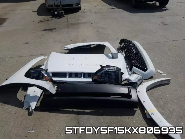 5TFDY5F15KX806935