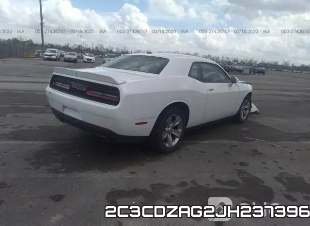 2C3CDZAG2JH237396_4.webp