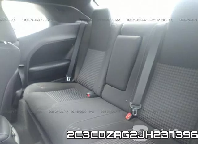 2C3CDZAG2JH237396_8.webp