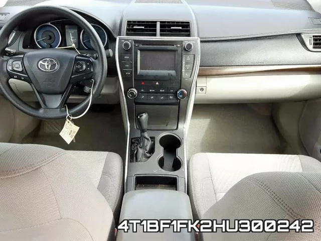 4T1BF1FK2HU300242_9.webp