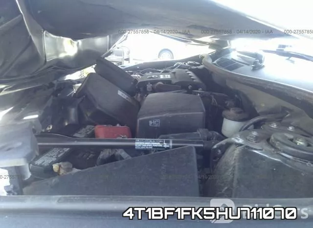 4T1BF1FK5HU711070_10.webp