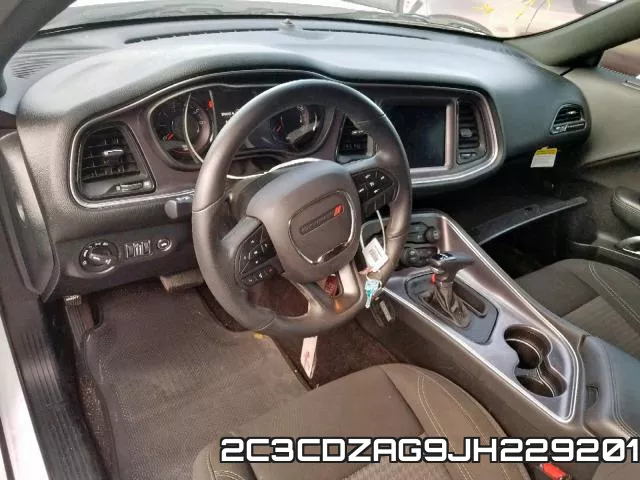 2C3CDZAG9JH229201_9.webp