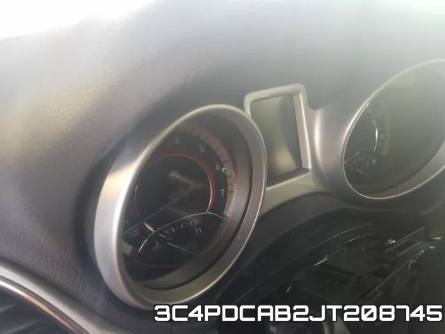3C4PDCAB2JT208745_8.webp