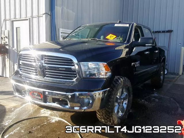 3C6RR7LT4JG123252_2.webp