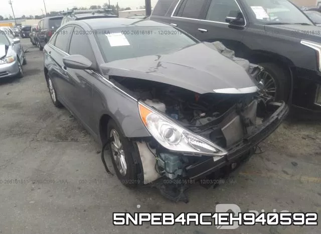 5NPEB4AC1EH940592