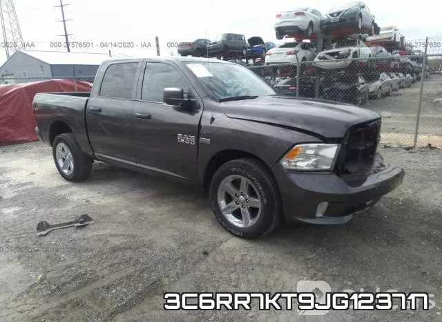 3C6RR7KT9JG123717_1.webp