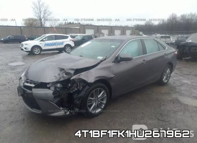 4T1BF1FK1HU267962_2.webp