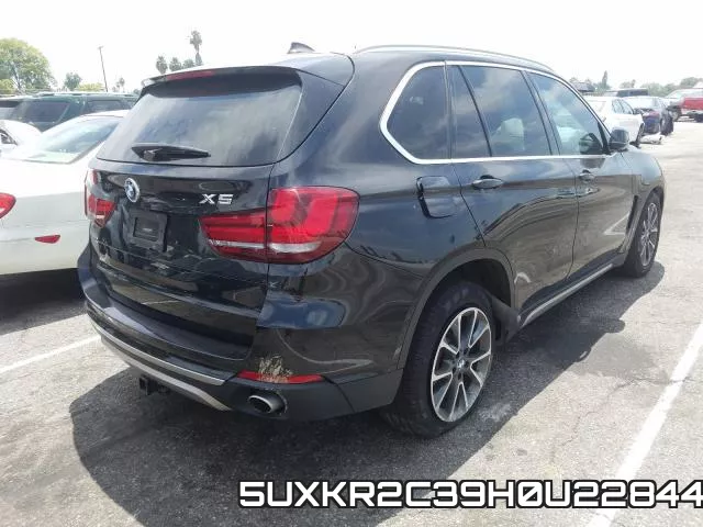 5UXKR2C39H0U22844_4.webp