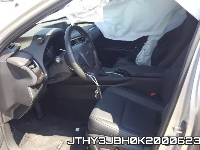 JTHY3JBH0K2000623_5.webp