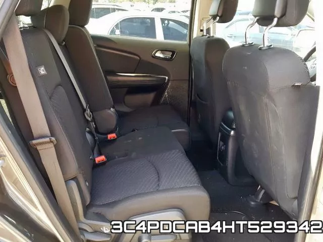 3C4PDCAB4HT529342_6.webp