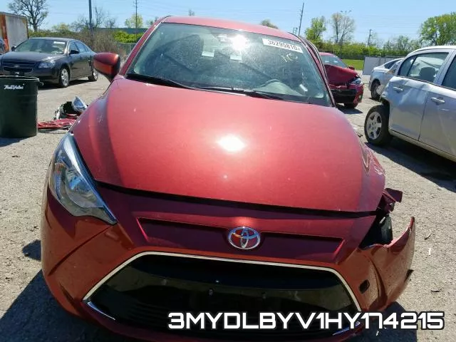 3MYDLBYV1HY174215_10.webp