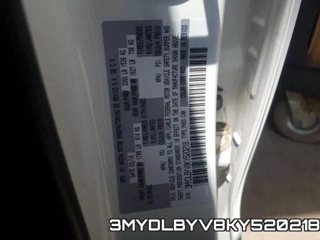3MYDLBYV8KY520218_10.webp