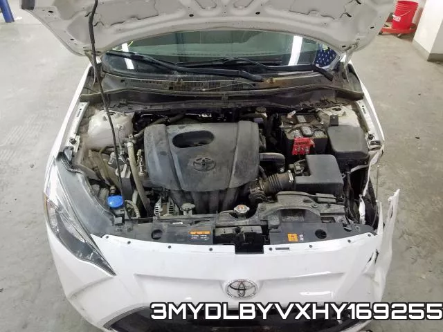 3MYDLBYVXHY169255_7.webp