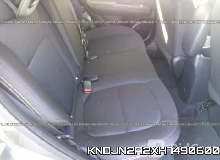 KNDJN2A2XH7490600_8.webp