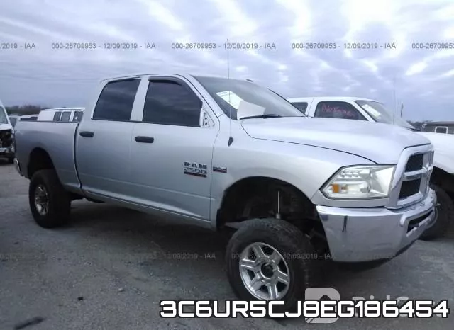 3C6UR5CJ8EG186454