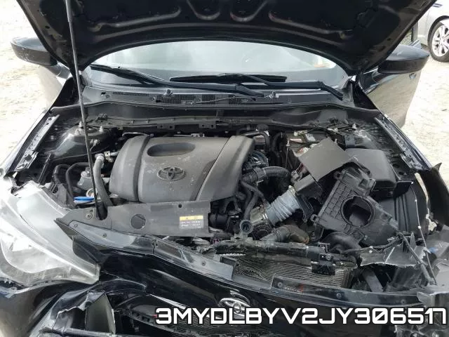 3MYDLBYV2JY306517_7.webp