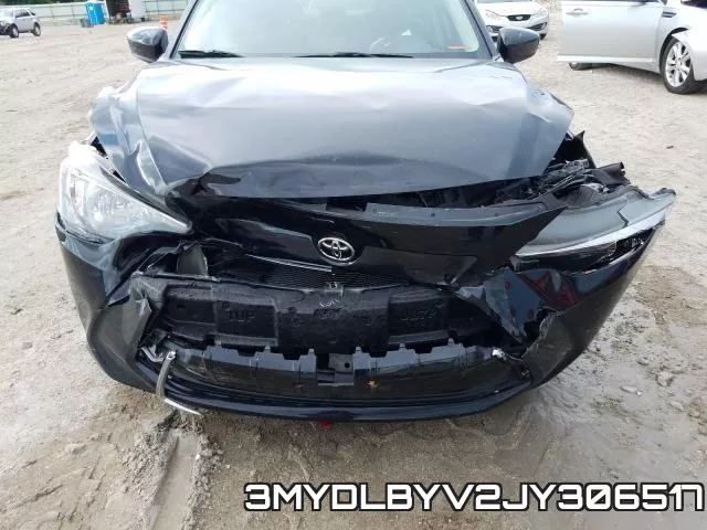 3MYDLBYV2JY306517_9.webp