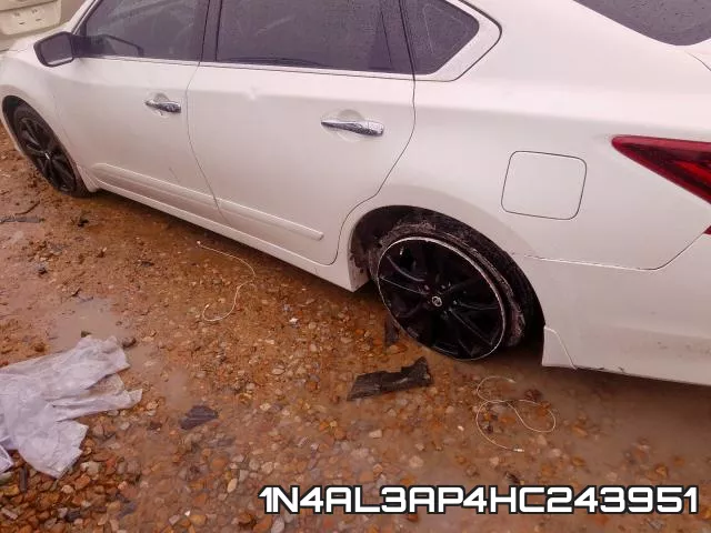 1N4AL3AP4HC243951_9.webp