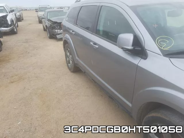 3C4PDCGB0HT501058_9.webp