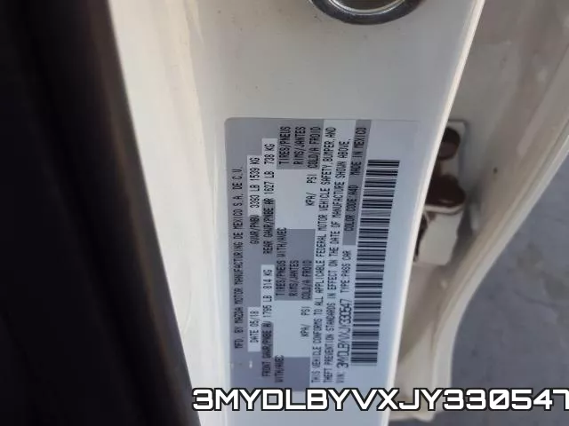3MYDLBYVXJY330547_10.webp