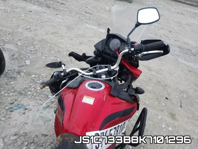 JS1C733B8K7101296_5.webp