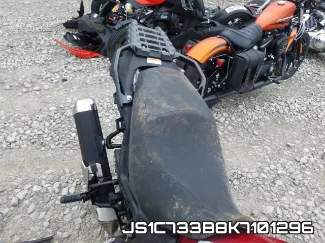JS1C733B8K7101296_6.webp