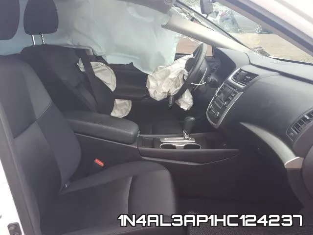 1N4AL3AP1HC124237_5.webp