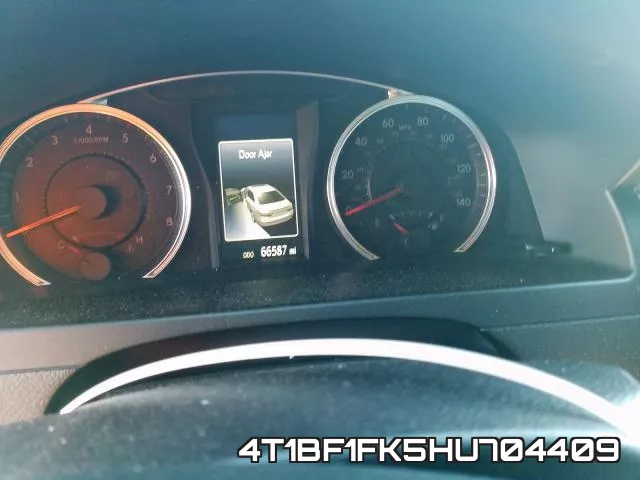 4T1BF1FK5HU704409_8.webp