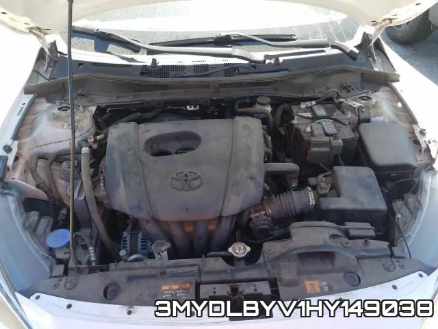 3MYDLBYV1HY149038_7.webp