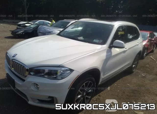 5UXKR0C5XJL075213_2.webp