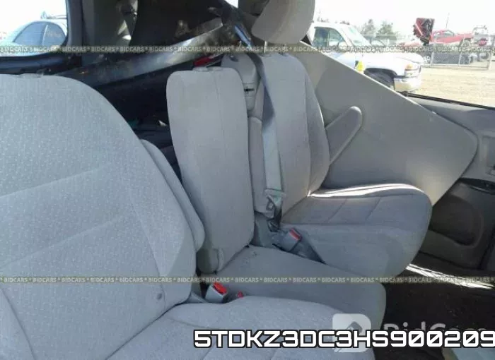 5TDKZ3DC3HS900209_8.webp
