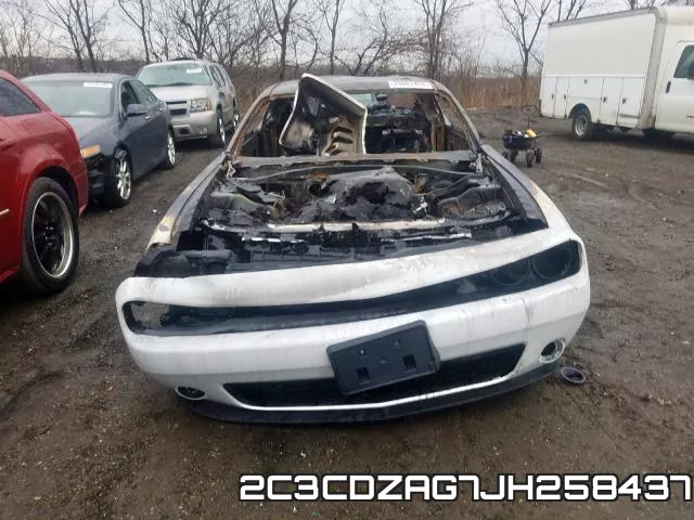 2C3CDZAG7JH258437_10.webp