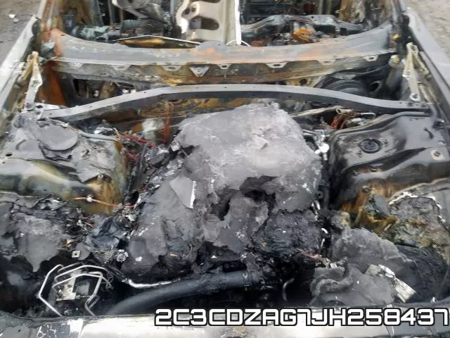 2C3CDZAG7JH258437_7.webp