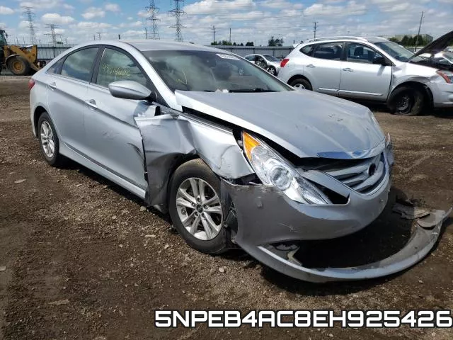 5NPEB4AC8EH925426