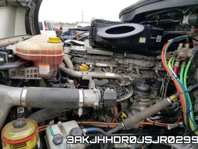 3AKJHHDR0JSJR0299_7.webp