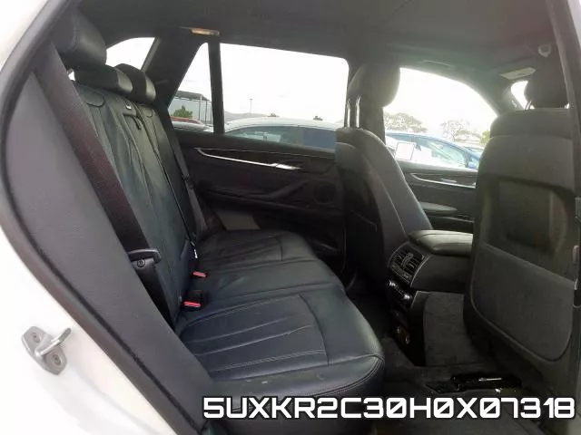 5UXKR2C30H0X07318_6.webp