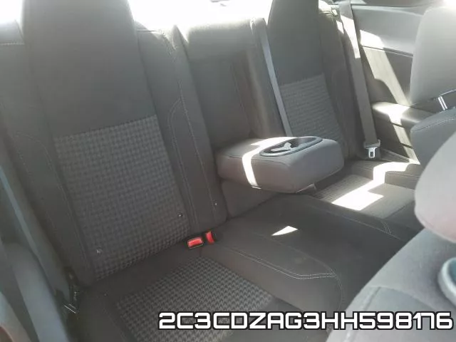 2C3CDZAG3HH598176_6.webp