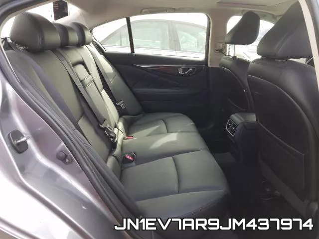 JN1EV7AR9JM437974_6.webp