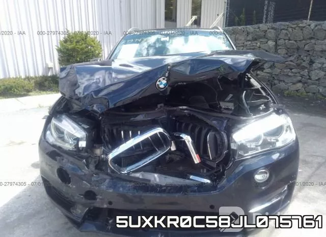 5UXKR0C58JL075761_6.webp